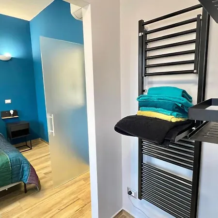 Torelli Home, Moderno E Confortevole, Nel Cuore Della Citta Di Milano, Con Balcone Esterno Vista Garibaldi * Milánó